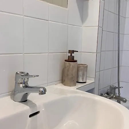 Apartment Equipe Au Coeur De Poitiers