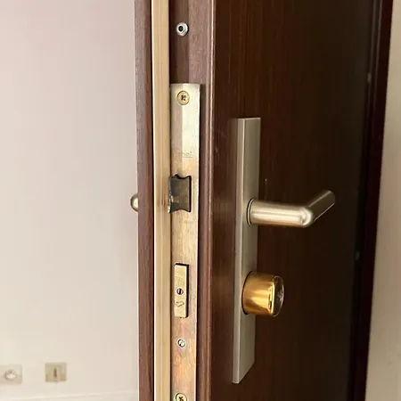 Apartment Equipe Au Coeur De Poitiers